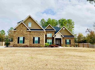 208 Bridgehampton Way, Perry, GA 31069