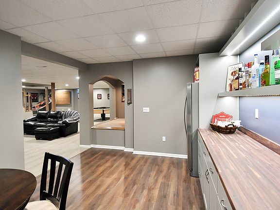 4th image of 9618 Grand Oaks Trl