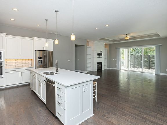 5th image of 6174 Acadia Dr