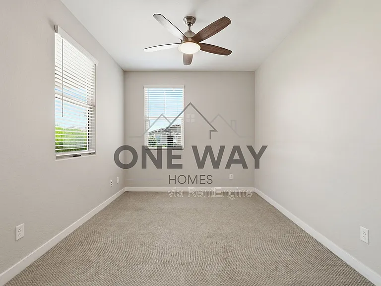 9836 E Red Giant Dr — Photo 23