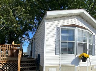 118 Kingsway Dr, North Mankato, MN 56003