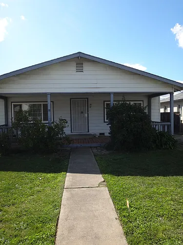 666 D St Photo 1