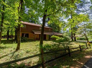 38 Pine Rd, Saratoga Springs, NY 12866