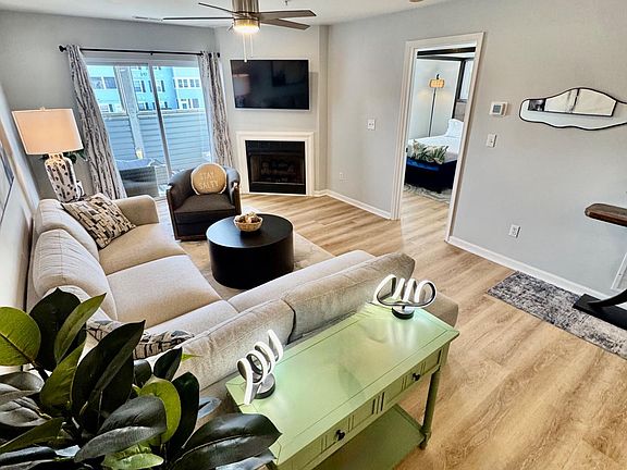 3rd image of 3800 Sanibel Cir Unit 3811