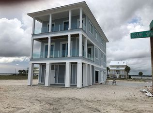 7425 Grand Navarre Blvd, Navarre, FL 32566