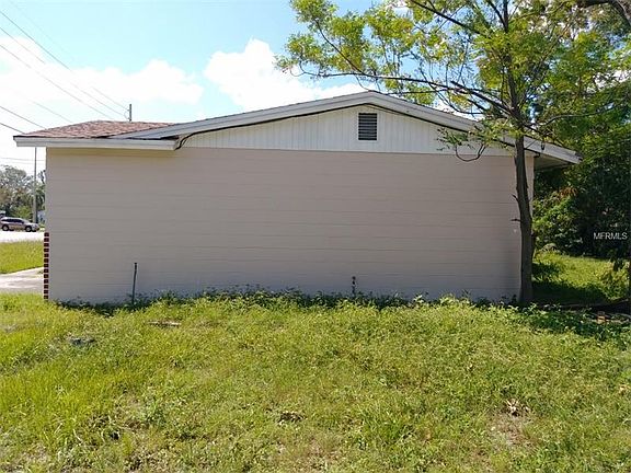 3rd image of 5125 Golf Club Pkwy