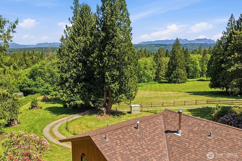 2nd image of 30130 SE Issaquah Fall City Road