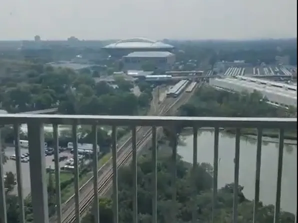 131-02 B 40th Road image 1 of 11