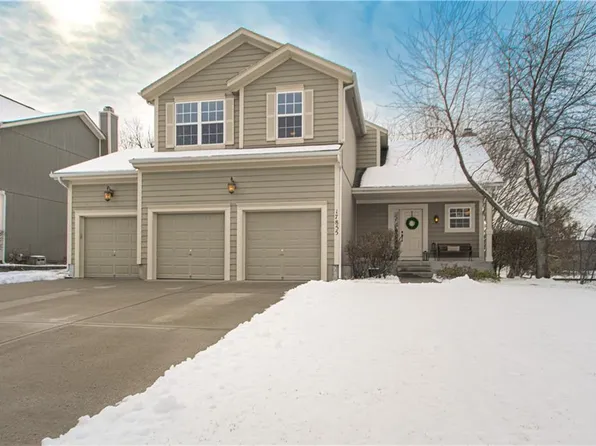 17855 W 160th St, Olathe, KS 66062