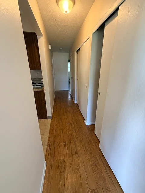 2 bed, 1008 sqft, $1,400 — Photo 4