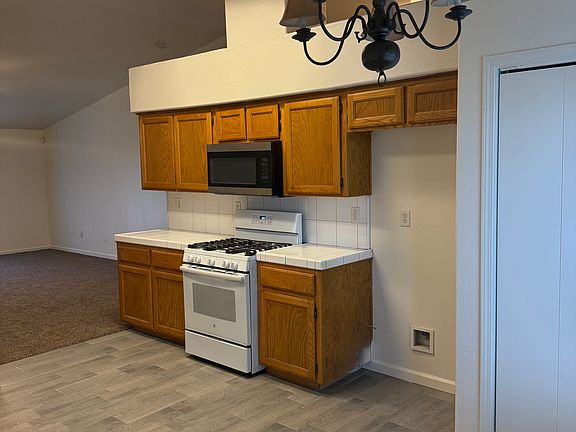 5th image of 279 Bighorn Meadow Dr