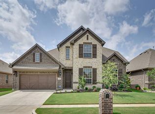 2810 Diamond Ridge Dr, Arlington, TX 76001