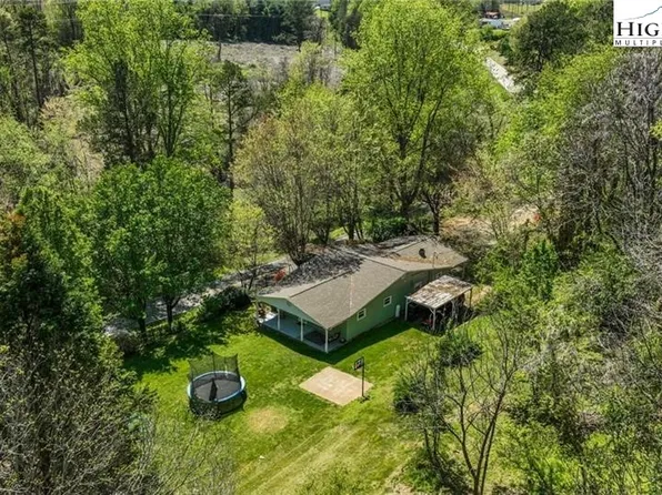 104 Fairmont Drive, North Wilkesboro, NC 28697