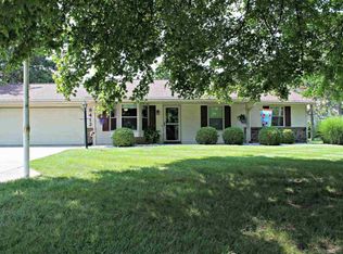 8412 Trier Rd, Fort Wayne, IN 46815