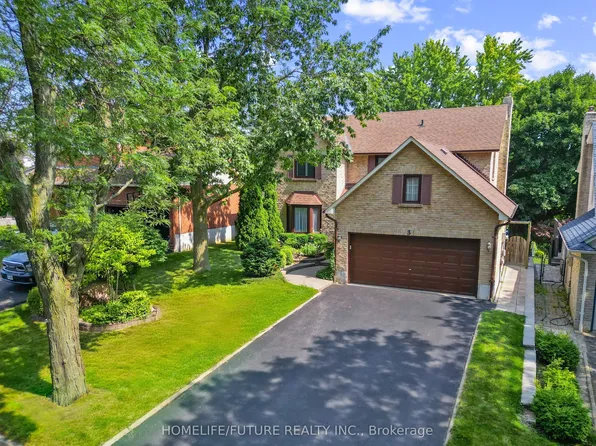 3 Nearctic Ct #Basement, Whitby, ON L1N 6P7