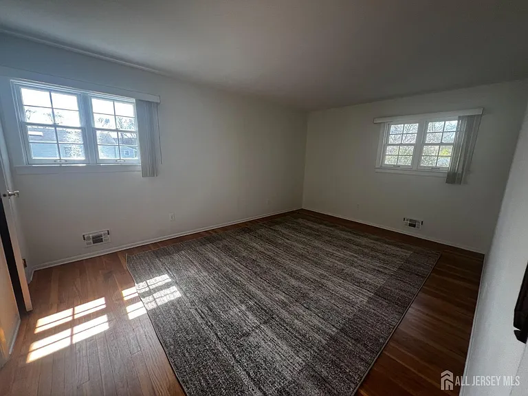 43 Lydia Ln — Photo 11