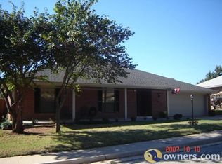 7016 Landing Rd, Oklahoma City, OK 73132