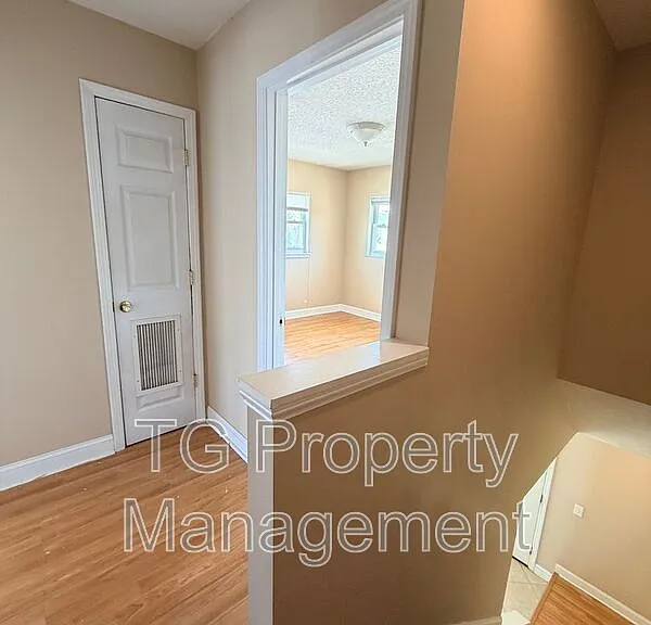 342 Tarpon Ave #342 TARPON AVE — Photo 13