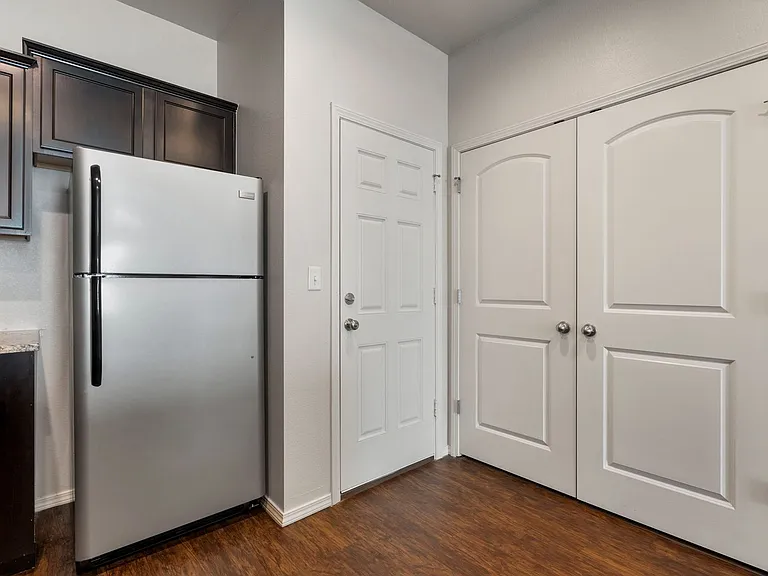Pin Oak Townhomes — Photo 33