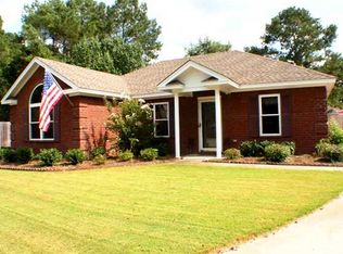 815 Shade Tree Ct, Wetumpka, AL 36092