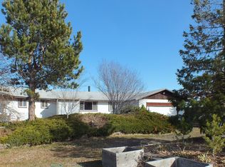 511 E Pine Hollow Rd, Yakima, WA 98903