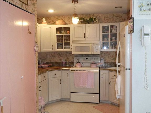 4th image of 100 Daly Blvd APT 2002