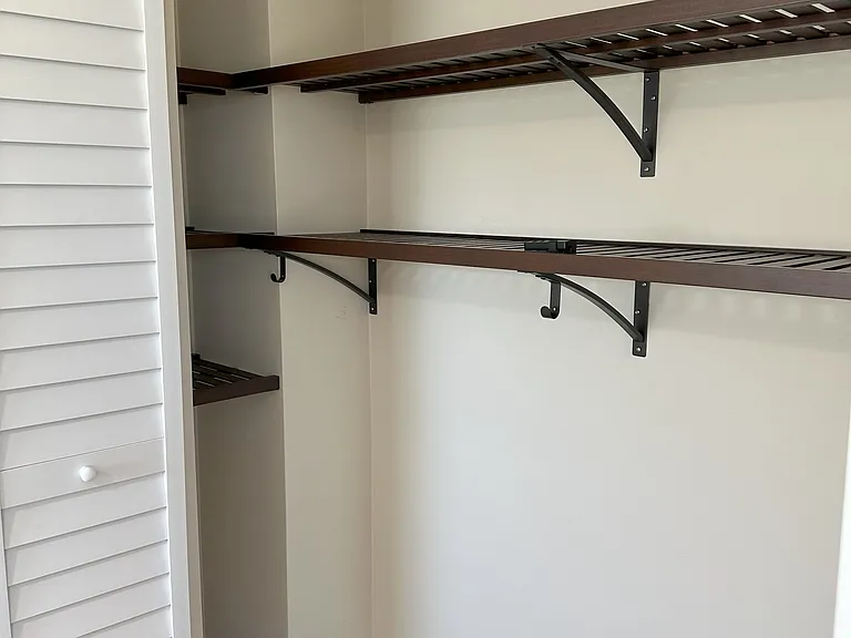 4038 Harrisburg St NE — Photo 30