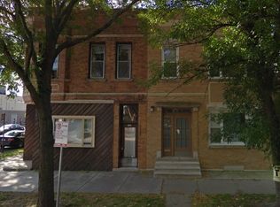 1701 W Nelson St #1, Chicago, IL 60657