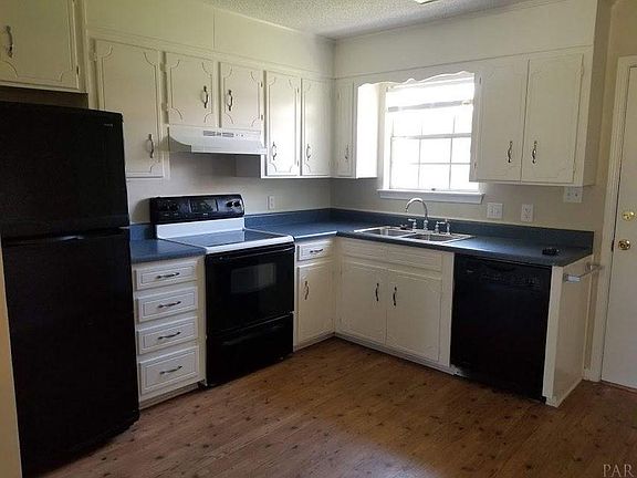 4th image of 4804 Tradewinds Dr