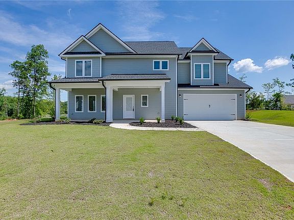 2nd image of 134 Boulder Dr