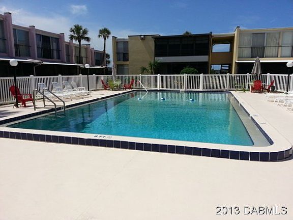 3rd image of 5500 Ocean Shore Blvd APT 19