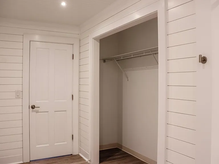 315 Chestnut St — Photo 14