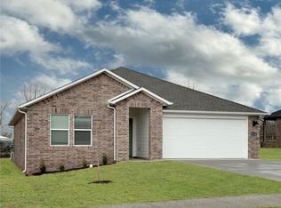 3124 N Rooster St, Siloam Springs, AR 72761