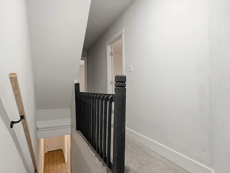 7040 Kedron St — Photo 5