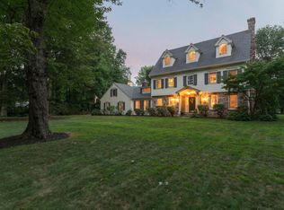 11 Harbor Rd, Darien, CT 06820