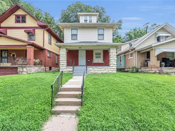 2833 Olive St, Kansas City, MO 64109