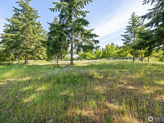 3rd image of 405 Riverside Road Lot A