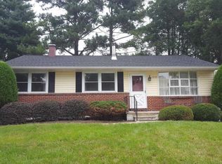 1010 Trickling Brook Rd, Cockeysville, MD 21030