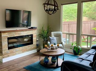 2595 Aperture Cir, San Diego, CA 92108