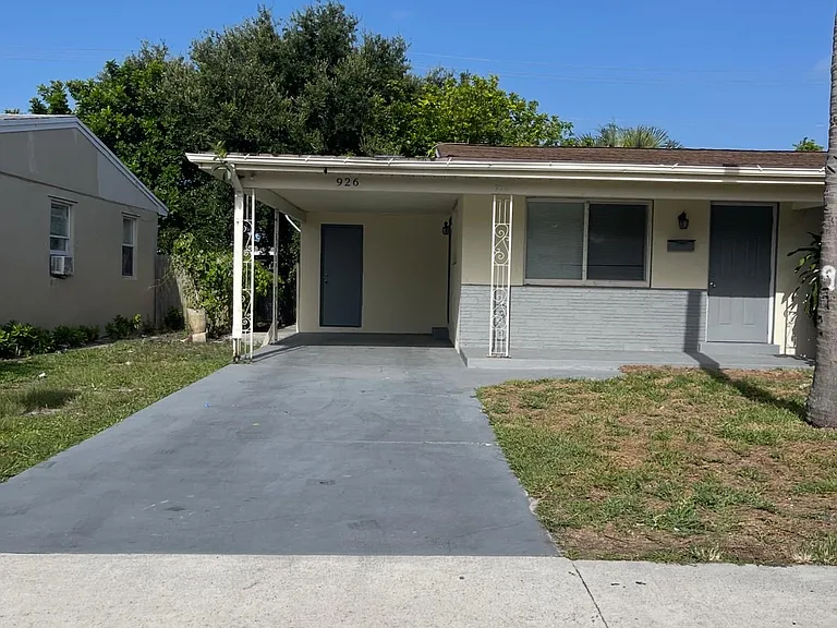926 S F St #1 — Photo 1