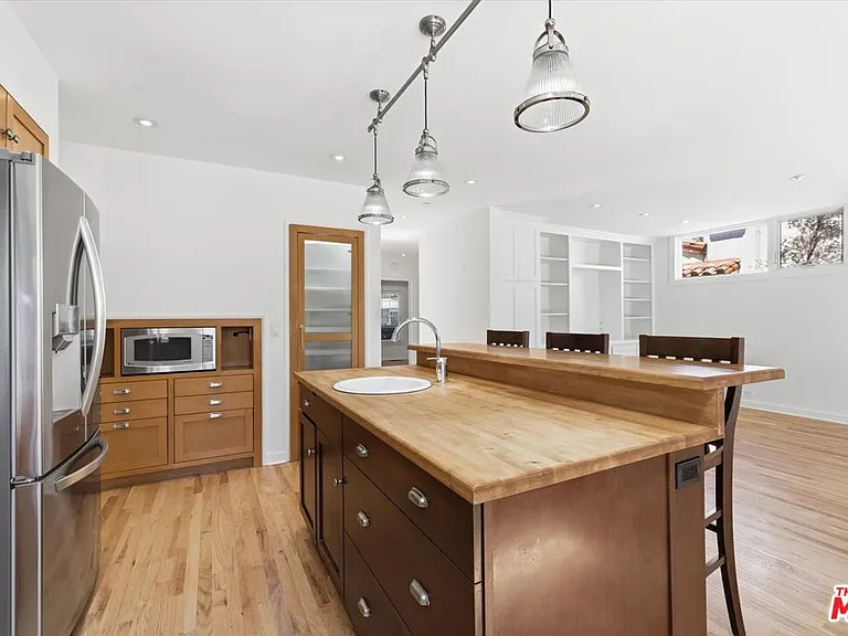 4164 Le Bourget Ave — Photo 16