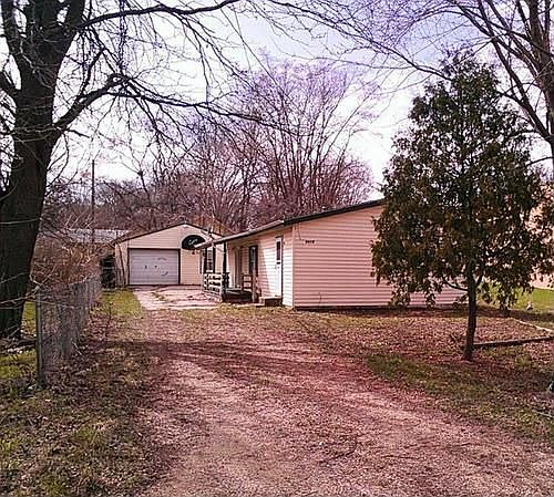 1st image of 2817 22nd St