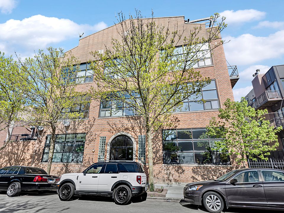 1st image of 1137 N Wood St APT 3H