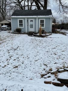 8902 Thorpe St, Livonia, MI, 48150