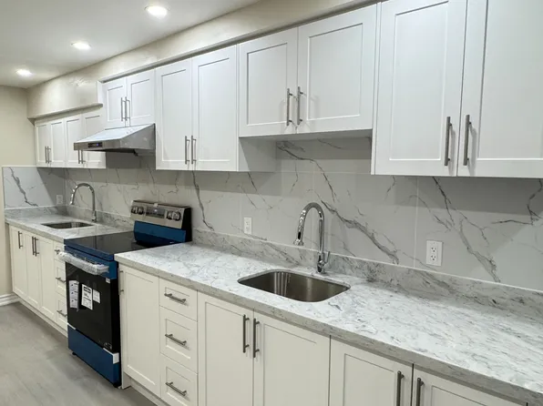 35 Joycedale St #Basement, Markham, ON L3S 3G9