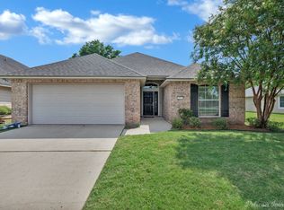 577 Whitefield Ln, Bossier City, LA 71112
