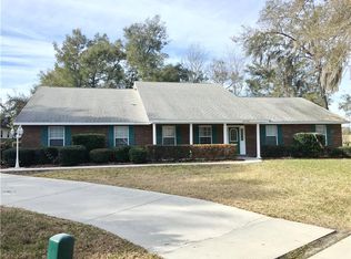 25773 SW 20th Pl, Newberry, FL 32669