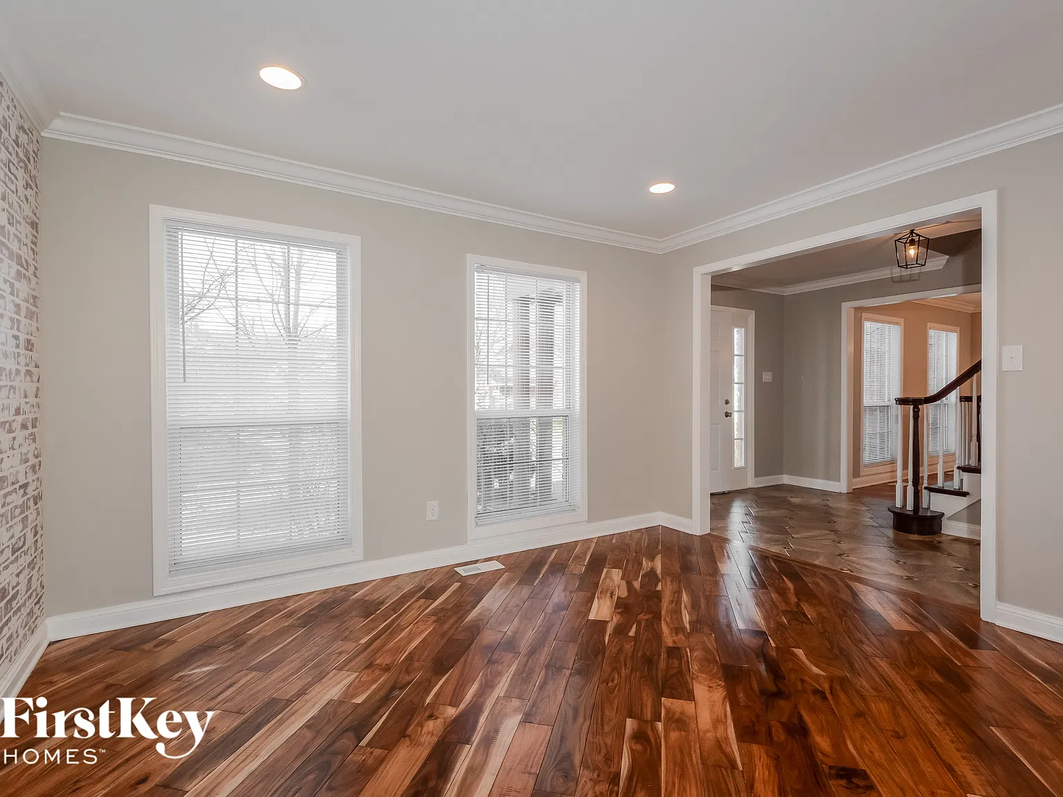 3 bed, 3.5 bath, 3200 sqft, $3,330 — Photo 2