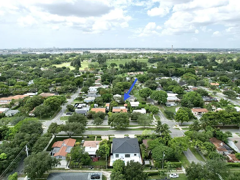 550 Westward Dr — Photo 35