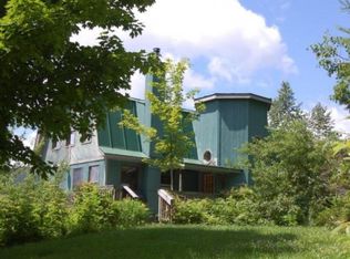 657 Post Office Hill Rd, Granville, VT 05747